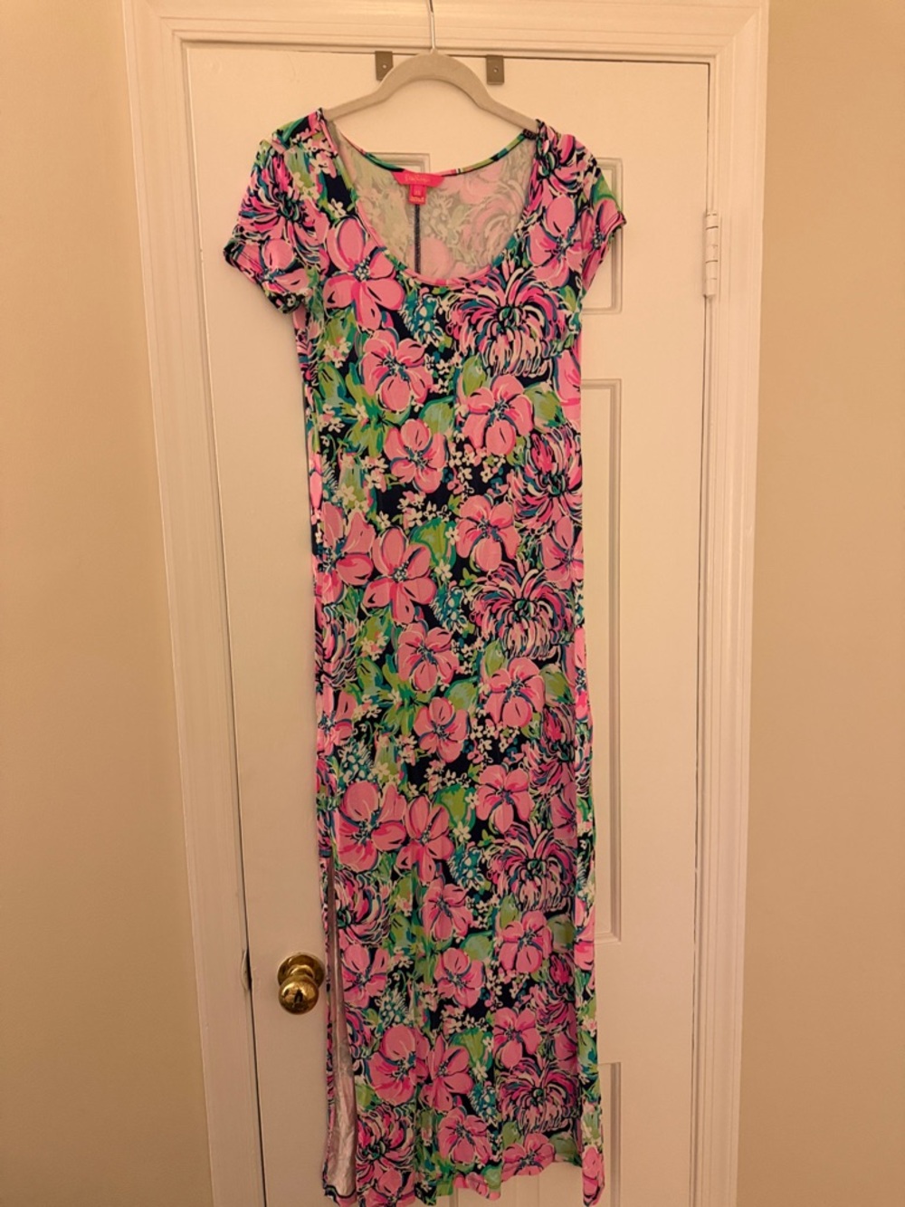 Lilly Pulitzer Size XS Bright Pink Floral Maxi Dress